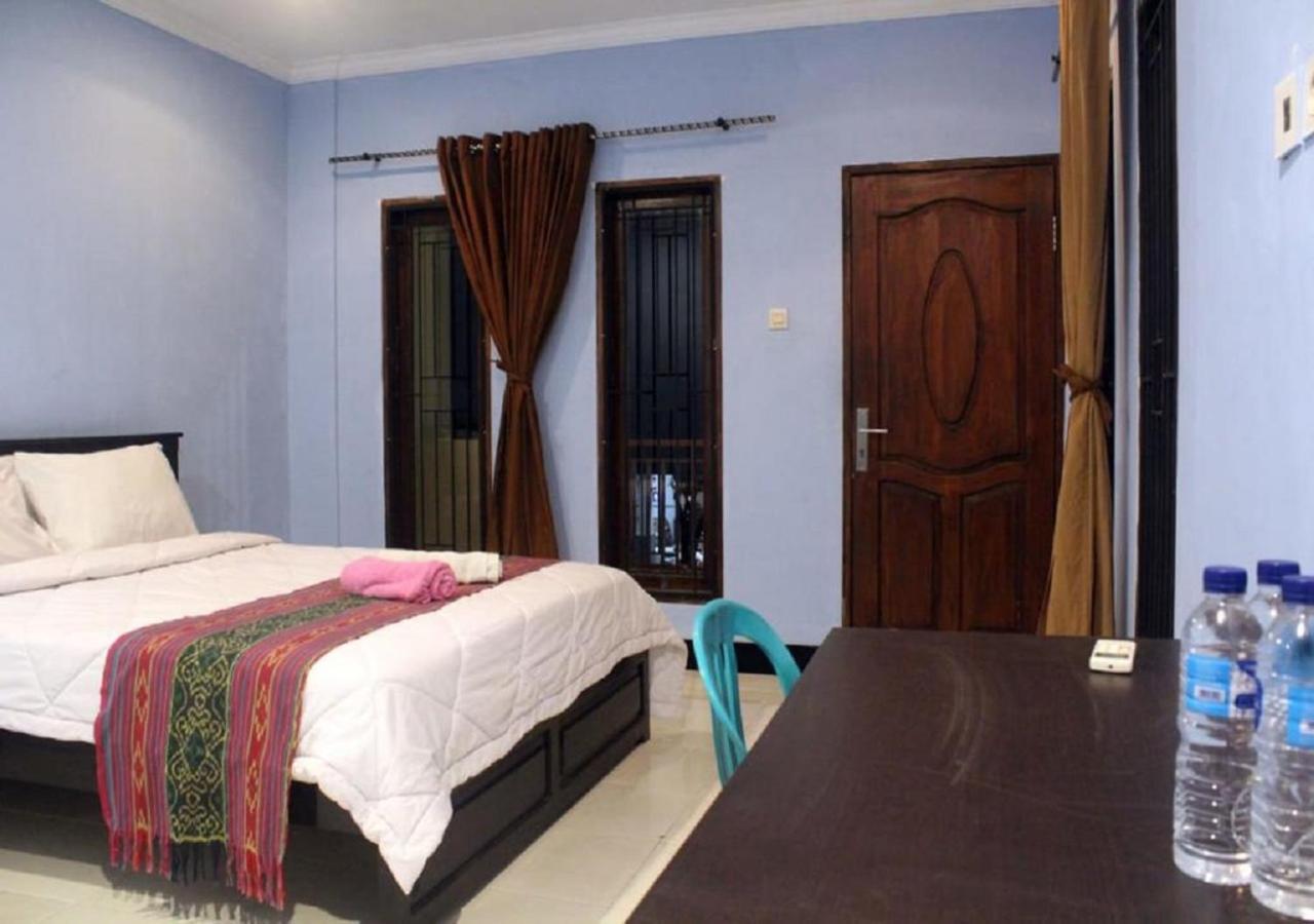 Ridho Malik Hotel Bumbang Eksteriør bilde